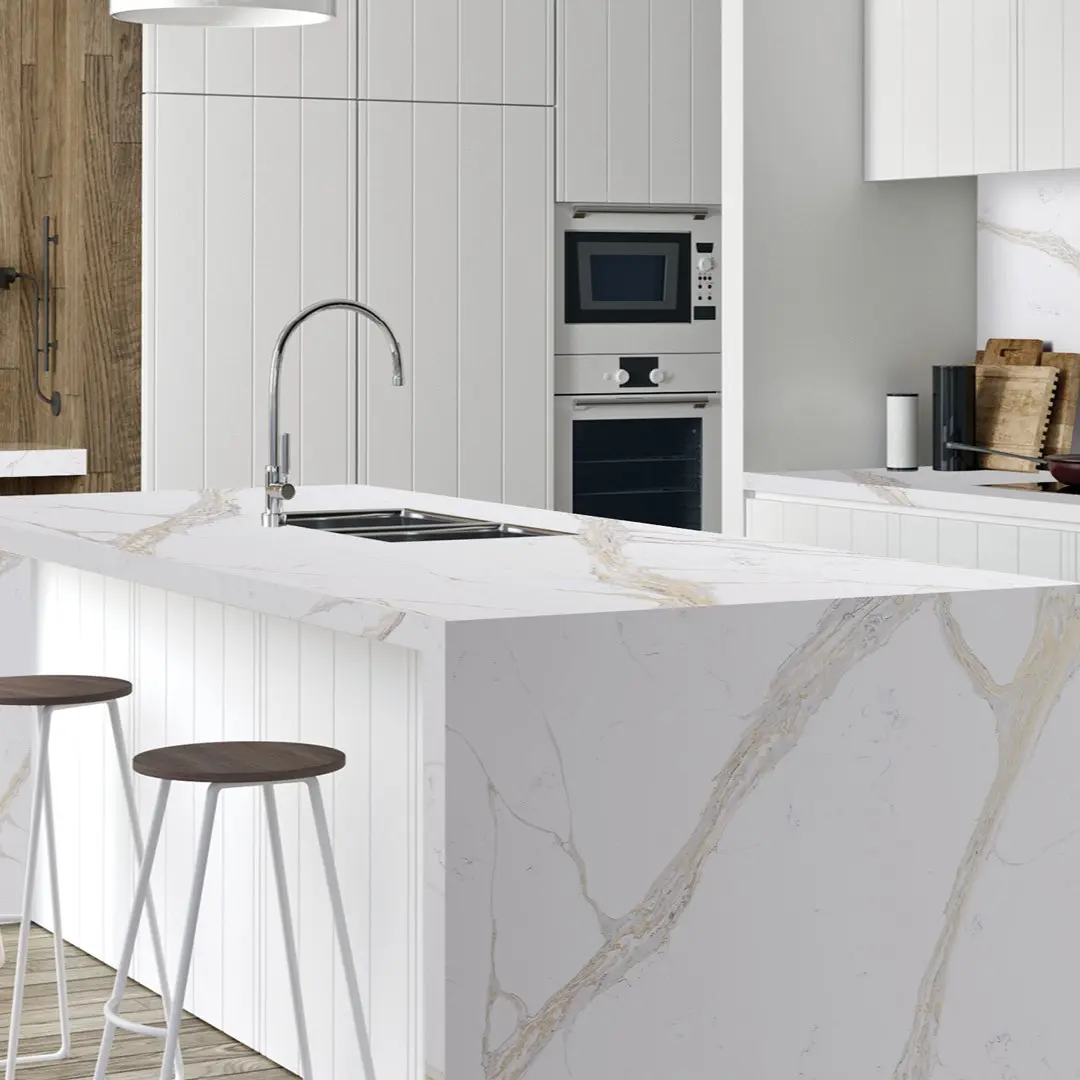 blat-bucatarie-quartz-calacatta-chenonceau-insula blat-bucatarie-quartz-calacatta-chenonceau-insula