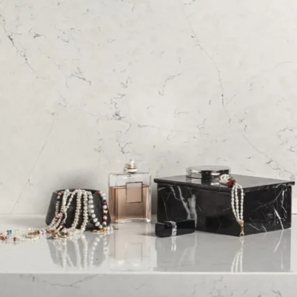 blat-bucatarie-quartz-calacatta-edera-detaliu